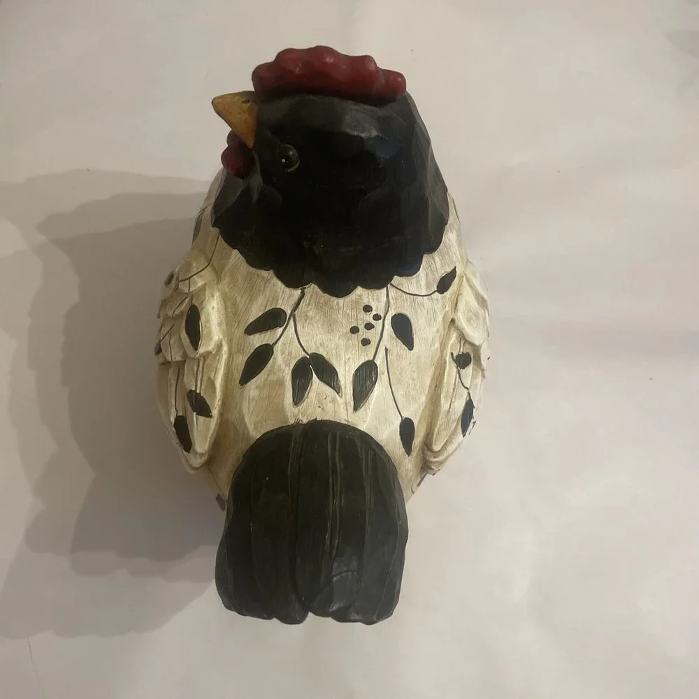 Large Decorative Round Black And White Chicken‎ Hen Great Details